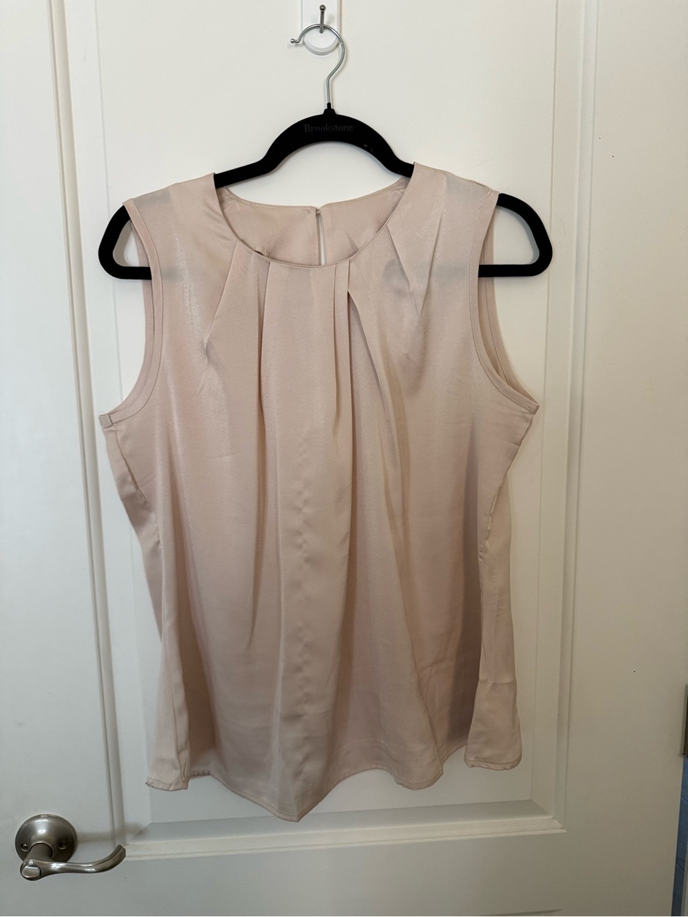 Sleeveless Pleated Blouse - Cream